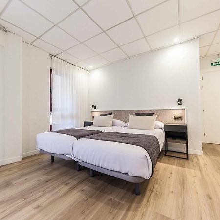 Auditorio Rooms Boutique Овьедо Экстерьер фото