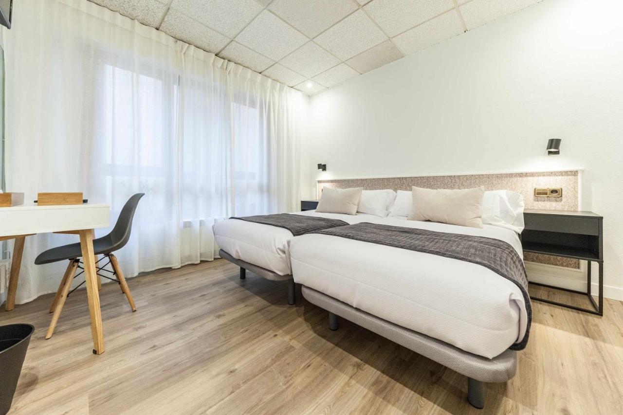 Auditorio Rooms Boutique Овьедо Экстерьер фото
