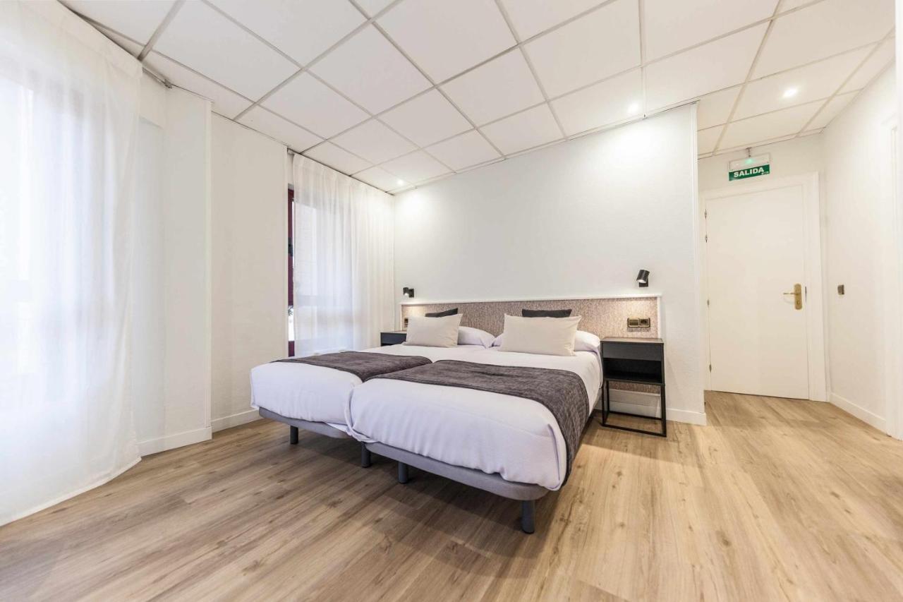 Auditorio Rooms Boutique Овьедо Экстерьер фото